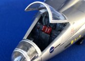 Northrop HL-10 1966 Experimental Lifting Body 1/48 Model Kit