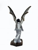 Mark Of The Vampire Luna Vampire With Wings Model Kit