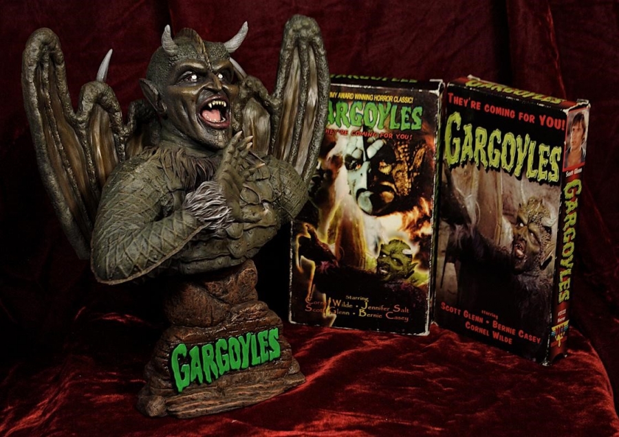 Gargoyles 1972 TV Movie 1/4 Scale Bust MALE Model Kit - Click Image to Close