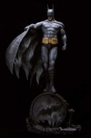 Batman 1/6 Scale 21" Tall Resin Statue by Luis Royo