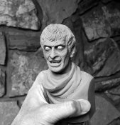 Plague of the Zombies 1966 1/4 Scale Bust Model Kit By Jeff Yagher