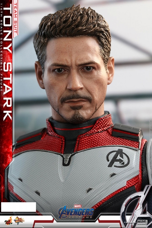 Avengers Tony Stark Team Suit 1/6 Scale Figure by Hot Toys - Click Image to Close