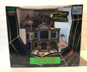 Spooky Town Lighted Madam Ashbury's House of Wax by Lemax 2003 Retired #35784