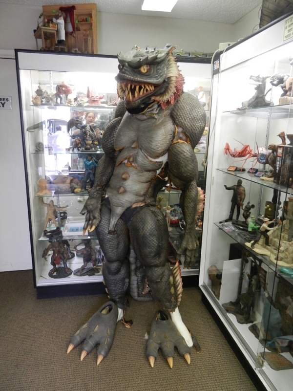Kraa The Sea Monster Hero Prop Monster Suit - Click Image to Close