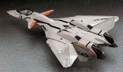 Macross Plus VF-11B Thunderbolt Valkyrie 1/72 Scale Model Kit by Hasegawa