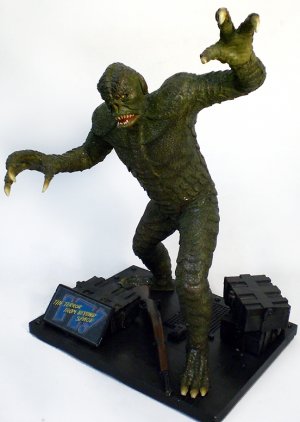 It! Terror Beyond Space Resin Resin Kit by Randy Bowen