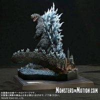 Godzilla 2004 Poster Art Version Real Master Collection Statue SAKAI YUJI BEST WORKS SELECTION