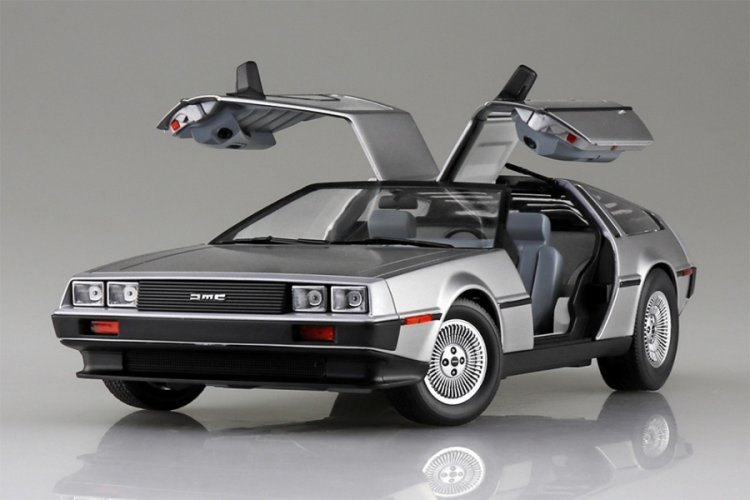 ◉1/64 DeLorean DMC-12 Ⅱ　 PARTIⅢ➕フィギュア2体 1/64 DMC Delorean Back to the Future II & custom float by MJ