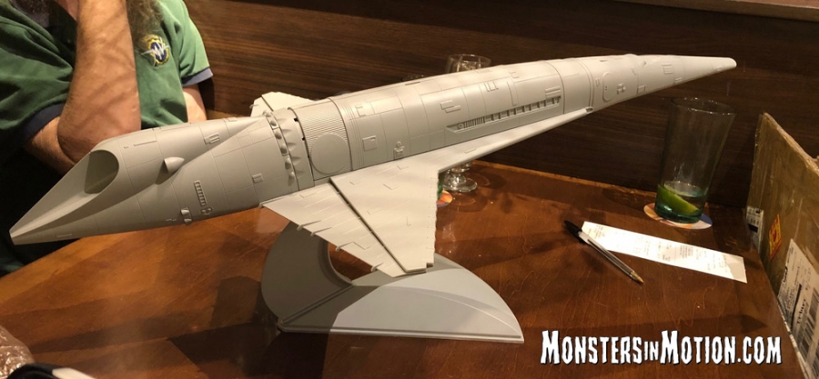 2001: A Space Odyssey Orion Space Clipper 1/72 Scale Model Kit by Moebius - Click Image to Close