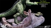 20 Million Miles to Earth Ymir Colosseum Showdown Resin Statue Diorama Ray Harryhausen