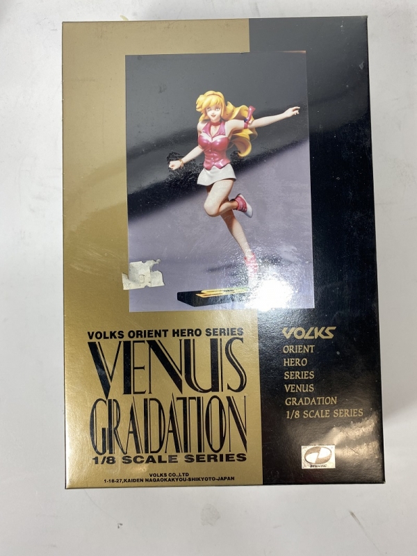 Volks 1/8 Orient Hero Series Re Cutie Honey Venus Gradation Model Kit - Click Image to Close