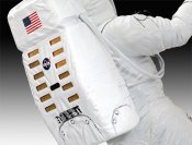 Apollo 11 Astronaut on the Moon 1/8 Scale Model Kit by Revell Germany