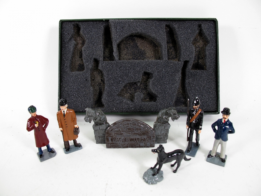 Sherlock Holmes Hound of the Baskervilles Metal Figure Set - Click Image to Close