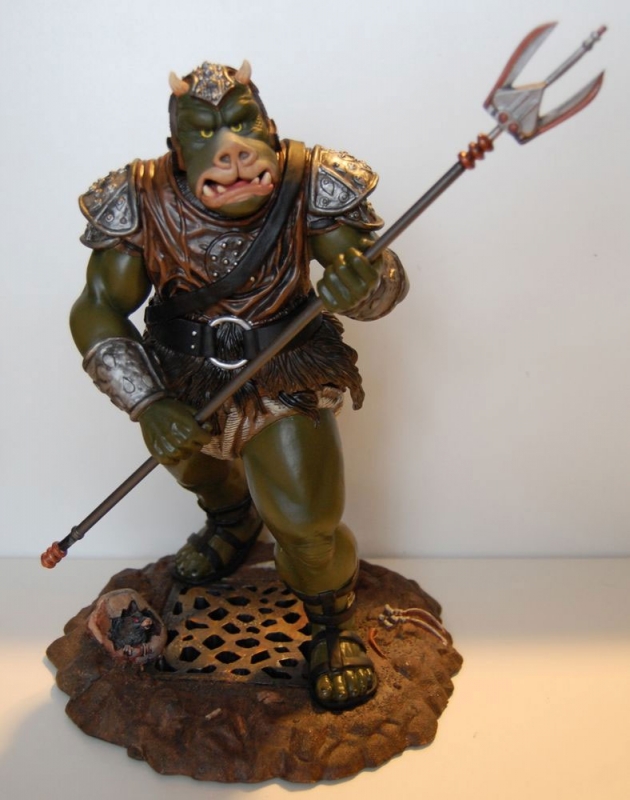Star Wars Gamorrean Guard 14" Statue by Legends In 3D - Click Image to Close