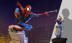 Spider-Man Marvel Comics Premium Format 21.75 Inch Statue