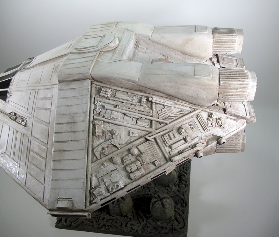 Alien 1979 Narcissus Giant Studio Scale Model Built and Painted with Base - Click Image to Close