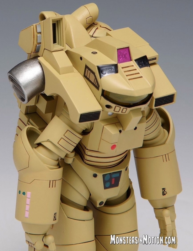 Starship Troopers War Type 1/20 Scale Powered Suit Model Kit by Wave - Click Image to Close