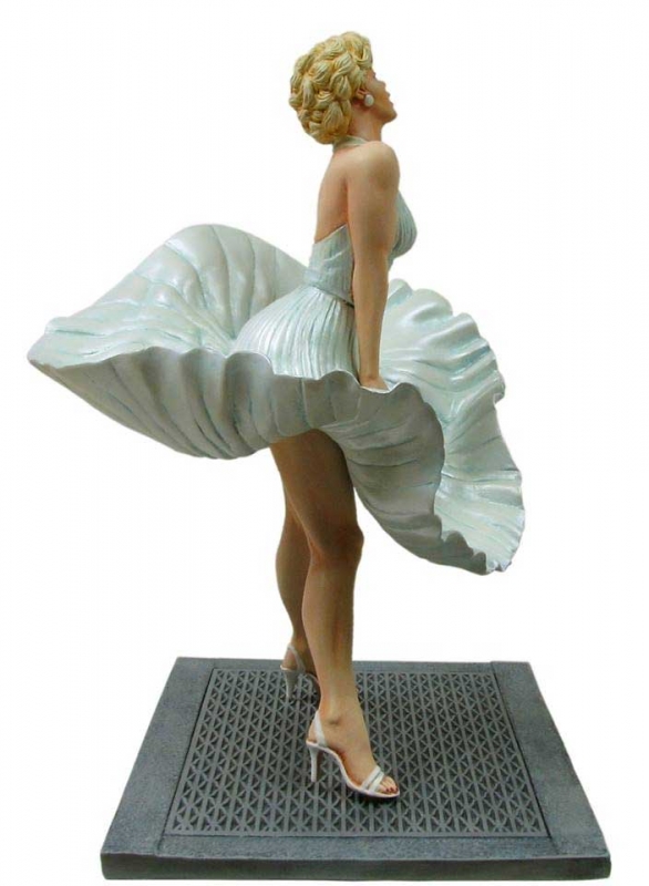 Marilyn Monroe The Girl 1/8 Scale Model Kit - Click Image to Close