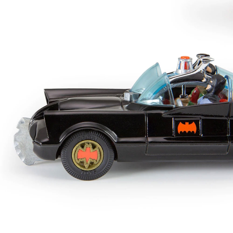 Batman 1966 Batmobile 1/46 Scale Diecast Replica by Corgi - Click Image to Close