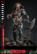 Predator 2.0 Deluxe Version 1/6 Scale Figure by Hot Toys