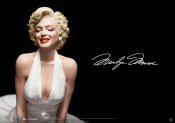 Marilyn Monroe Superb 1/4 Scale 18 Inch Tall Statue with Rotating Base by Blitzway