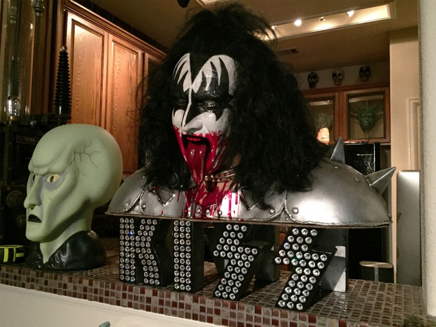 Kiss Gene Simmons Life Size Prototype Bust - Click Image to Close