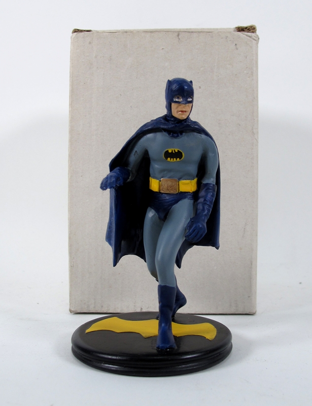 Batman 1966 1/18 Scale Painted Figure Adam West - Click Image to Close