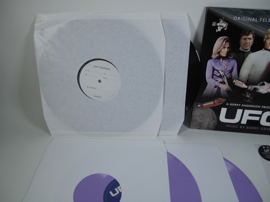 UFO TV Series Soundtrack Vinyl 4 LP Set Barry Gray TEST PRESSING Plus Purple Vinyl Gerry Anderson - Click Image to Close