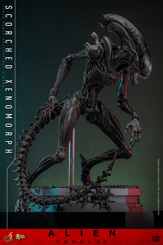 Alien Romulus Scorched Xenomorph 1/6 Scale Figure by Hot Toys - Click Image to Close
