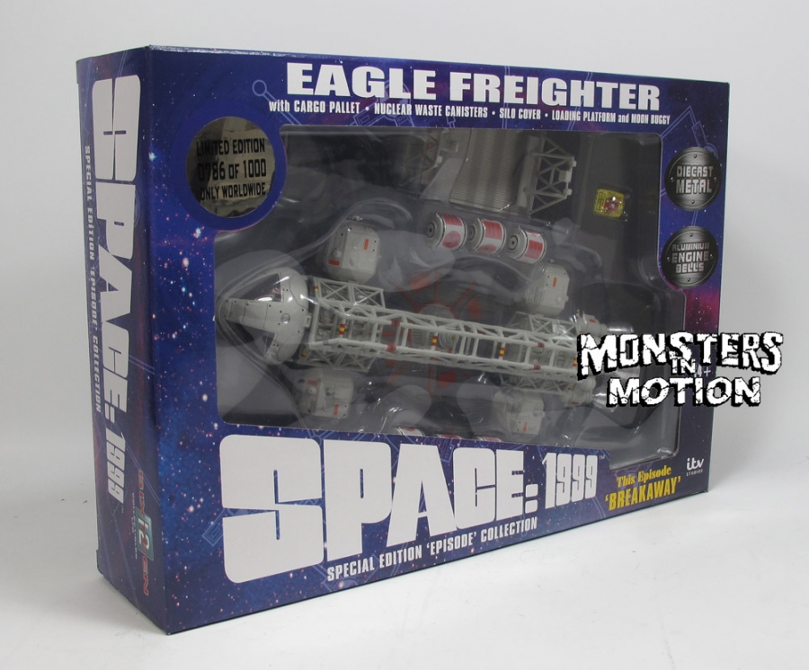 Space 1999 Eagle Freighter 12" Die Cast Set 1: Breakaway by Sixteen 12 - Click Image to Close