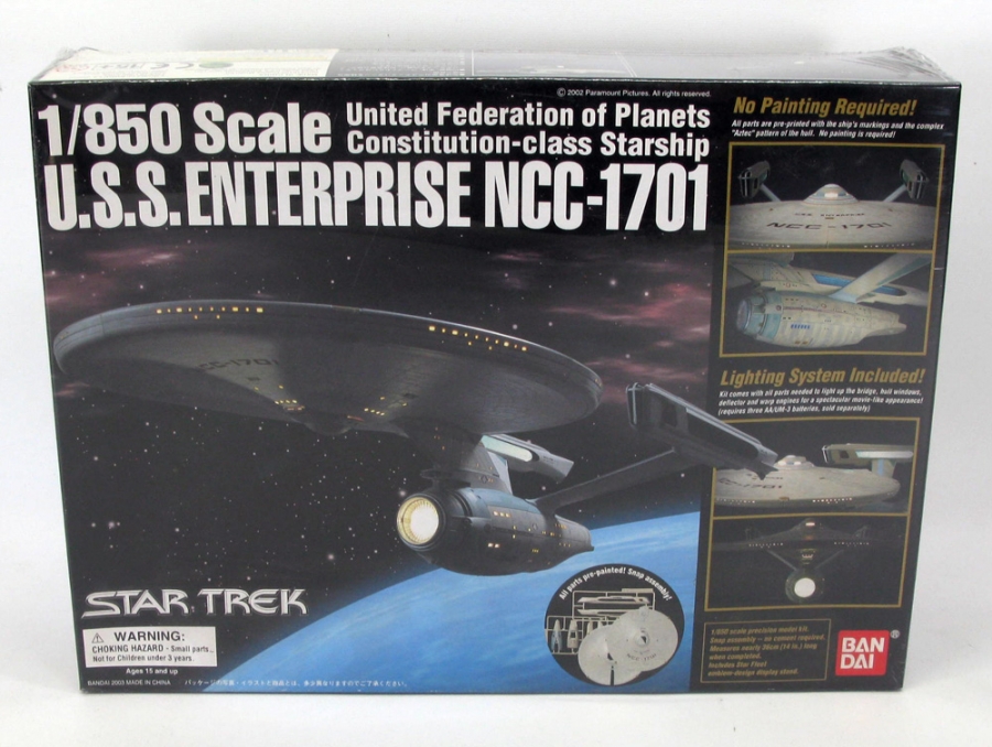 Star Trek TMP Enterprise NCC-1701 1/850 Model Kit with Lights Bandai Japan - Click Image to Close