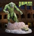 20 Million Miles to Earth Ymir Colosseum Showdown Resin Statue Diorama Ray Harryhausen