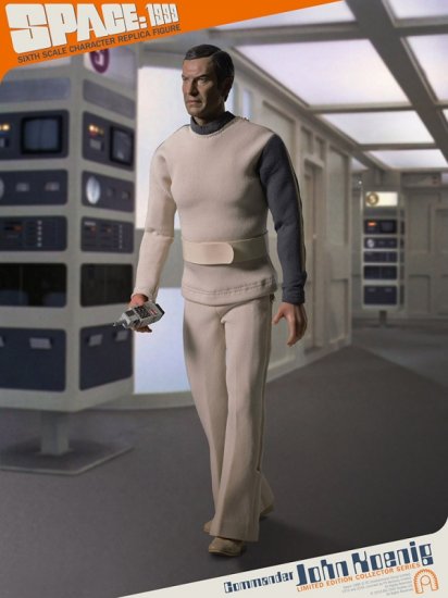 Space 1999 Commander John Koenig 1/6 Scale Figure by Big