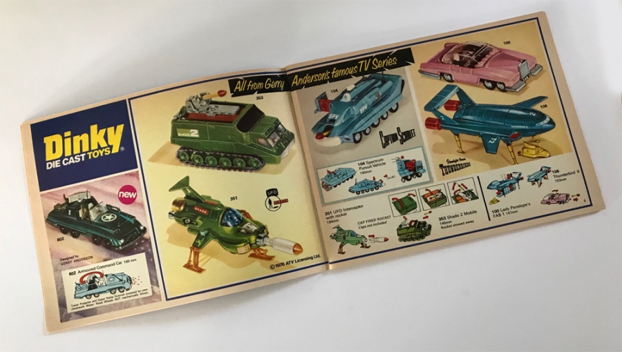 Dinky 1976 Toy Catalog #12 Star Trek / Space 1999 - Click Image to Close