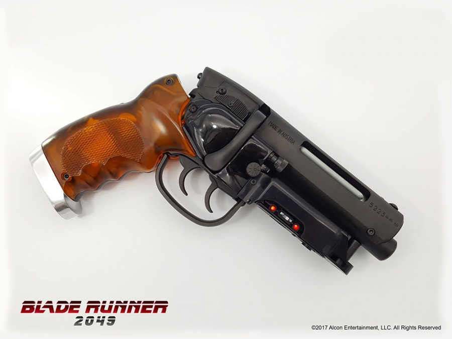 Blade Runner 2049 Deckard's Blaster Hero Elite Movie Prop Replica - Click Image to Close
