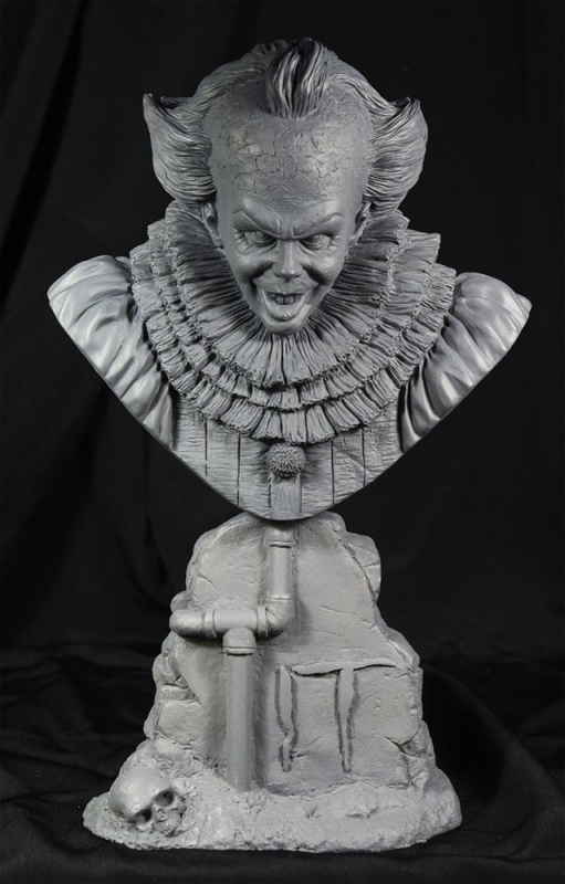 It 2017 Movie Pennywise The Clown 1/4 Scale Bust Model Kit SPECIAL ORDER - Click Image to Close