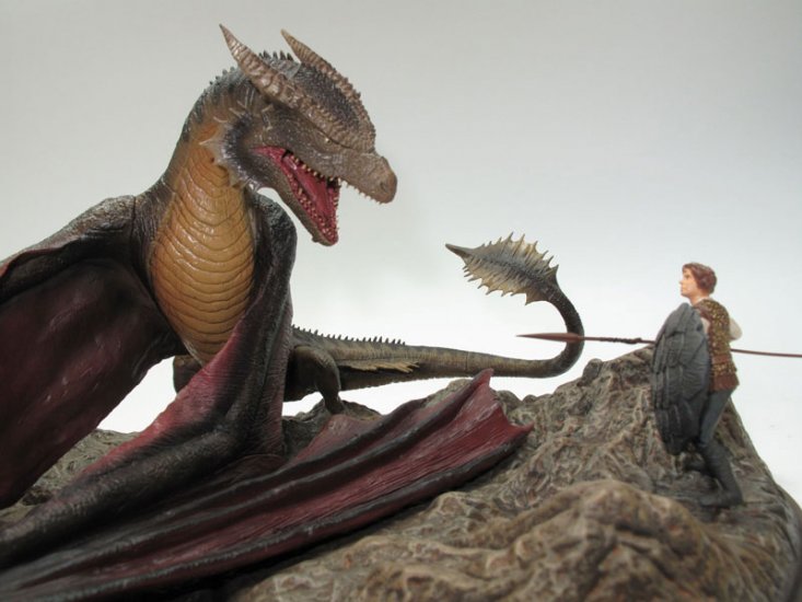 Dragonslayer Vermithrax Built-Up--1:32 scale figure