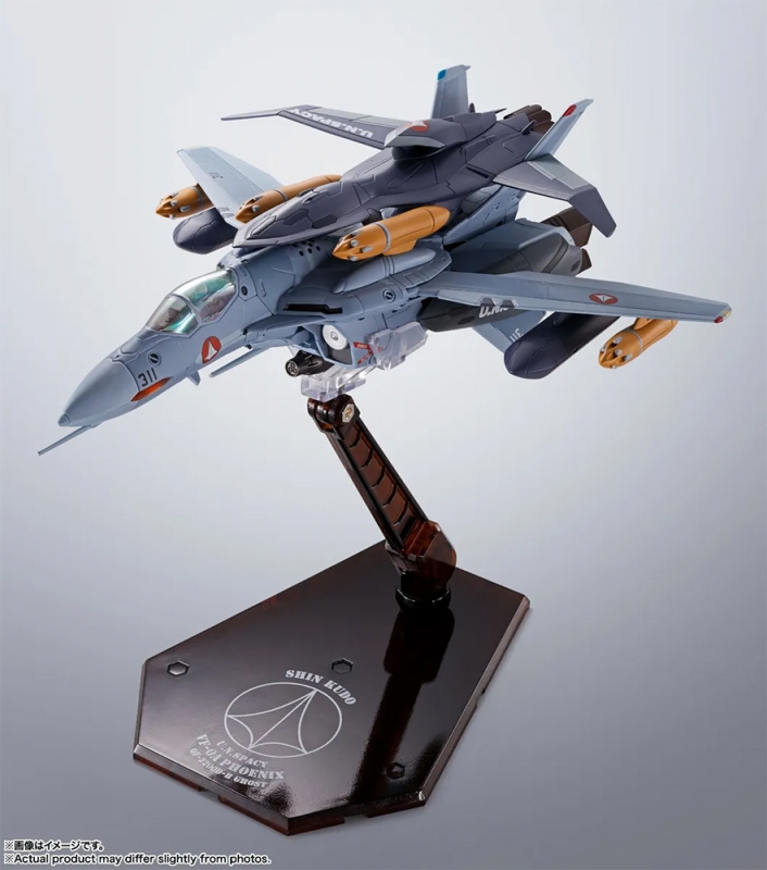 Macross Zero VF-0A Phoenix Valkyrie with QF-2200D-B Ghost Hi-Metal R Transforming Figure - Click Image to Close
