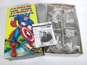 Captain America Model Kit by Polar Lights