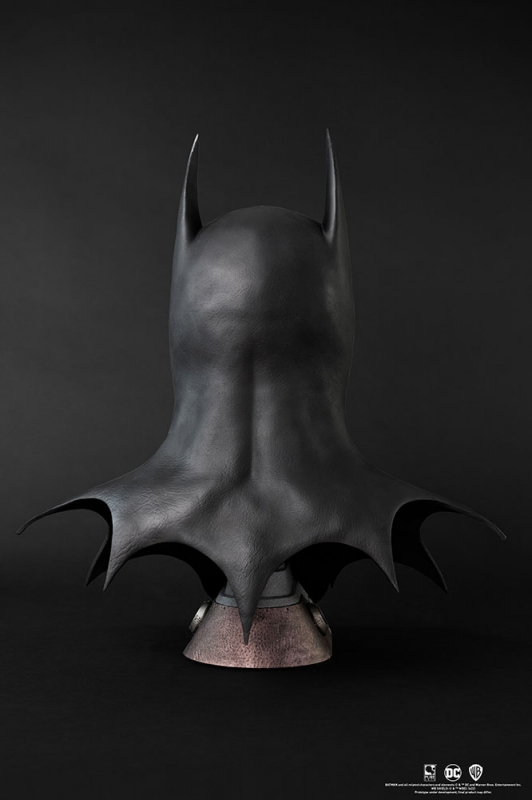 Batman 1989 Life Size Cowl Prop Replica Michael Keaton - Click Image to Close