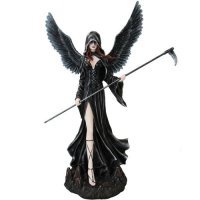 Dark Angel 1/4 Scale Pre-Painted Statue