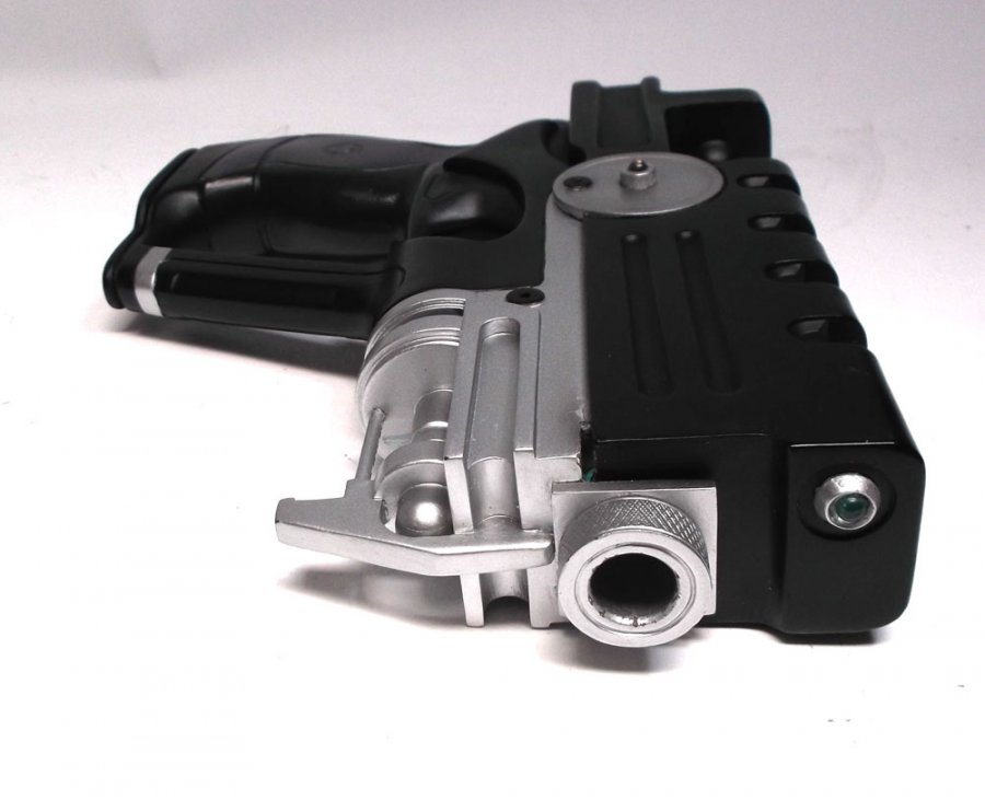 Korben Dallas Blaster 1/1 Prop Model Kit - Click Image to Close