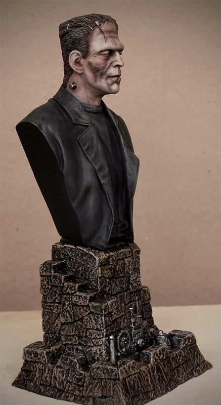 The Groom 1/4 Scale Bust Model Kit by Jeff Yagher - Click Image to Close