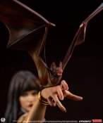 Vampirella 1/2 Scale Statue 44 Inches Tall