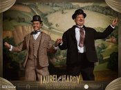Stan Laurel and Oliver Hardy in Classic Suits 1/6 Scale Figure Set