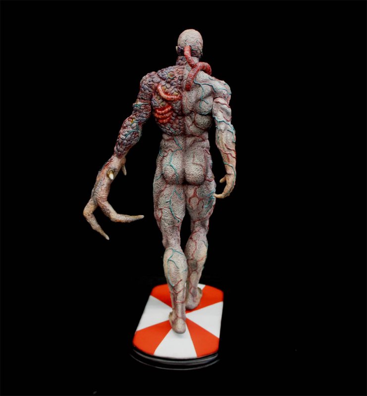 Resident Evil Biohazard Tyrant Giant 1/4 Scale Resin Model Kit from Japan - Click Image to Close