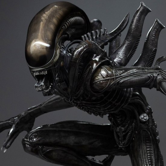 Alien 1979 Big Chap Xenomorph 1/10 Scale Statue H.R. Giger