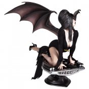 Elvira Grand Jester Studios 1/4 Scale Masterpiece Statue