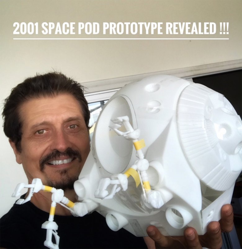 2001: A Space Odyssey EVA Pod 1/8 Scale Model Kit Moebius - Click Image to Close