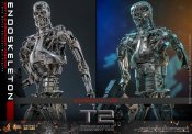 Terminator 2: Judgement Day T-800 Endoskeleton 1/6 Scale Figure by Hot Toys